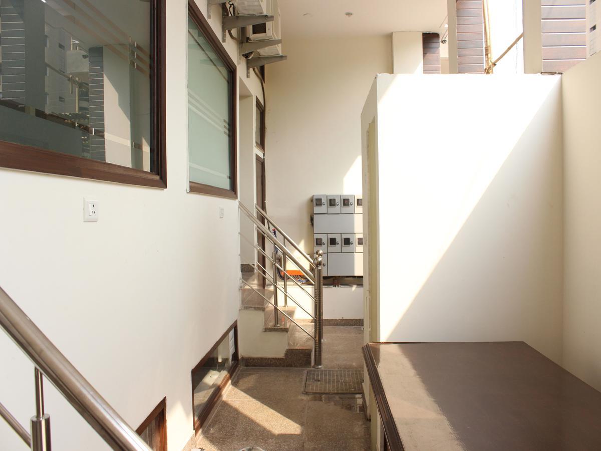 Oyo 2384 Hotel Epic Inn Gurgaon Eksteriør billede