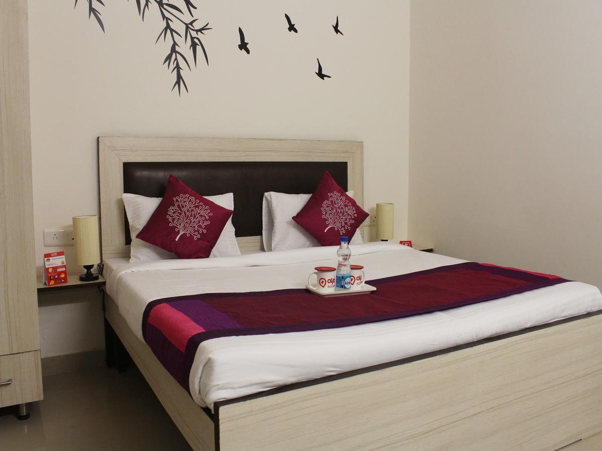 Oyo 2384 Hotel Epic Inn Gurgaon Eksteriør billede