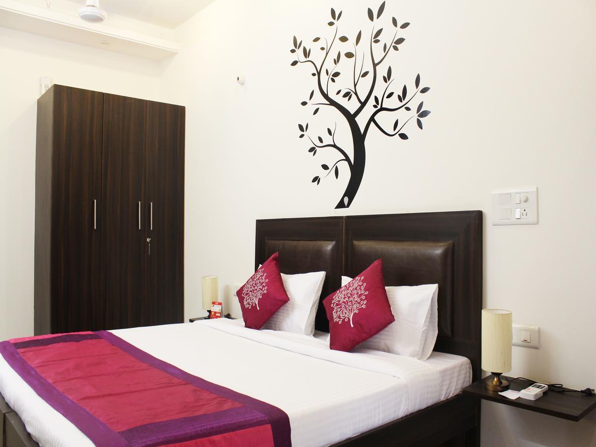 Oyo 2384 Hotel Epic Inn Gurgaon Eksteriør billede