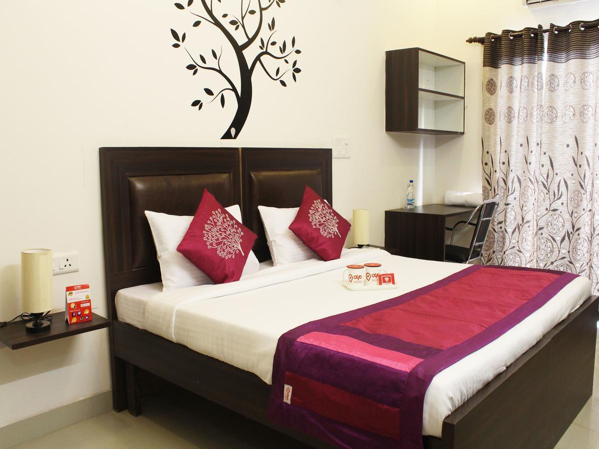 Oyo 2384 Hotel Epic Inn Gurgaon Eksteriør billede