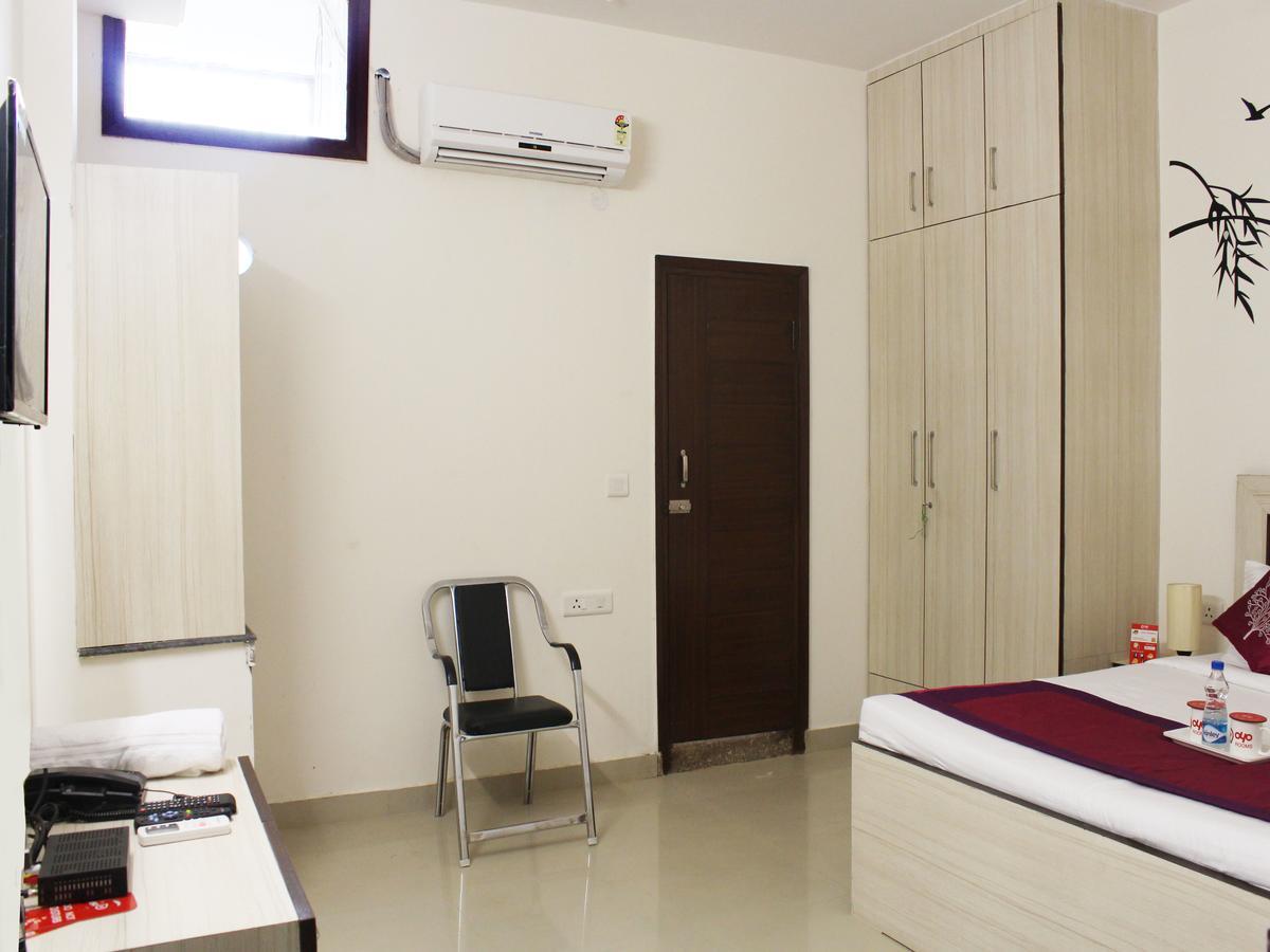 Oyo 2384 Hotel Epic Inn Gurgaon Eksteriør billede