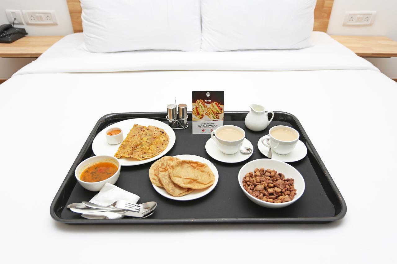 Oyo 2384 Hotel Epic Inn Gurgaon Eksteriør billede
